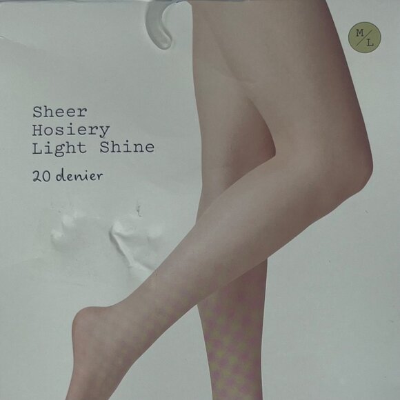 A New Day Sheer Hosiery Pantyhose Size Medium/Large Sand New Light Shine - Picture 3 of 6